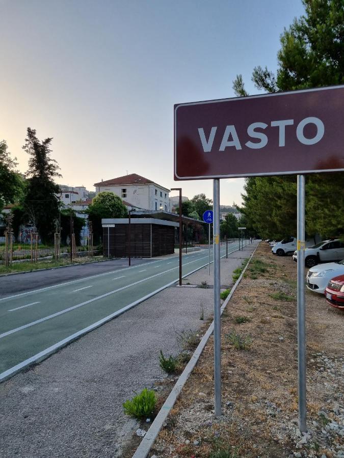 Dimore D'Avalos Boutique Bed & Breakfast Vasto Bagian luar foto