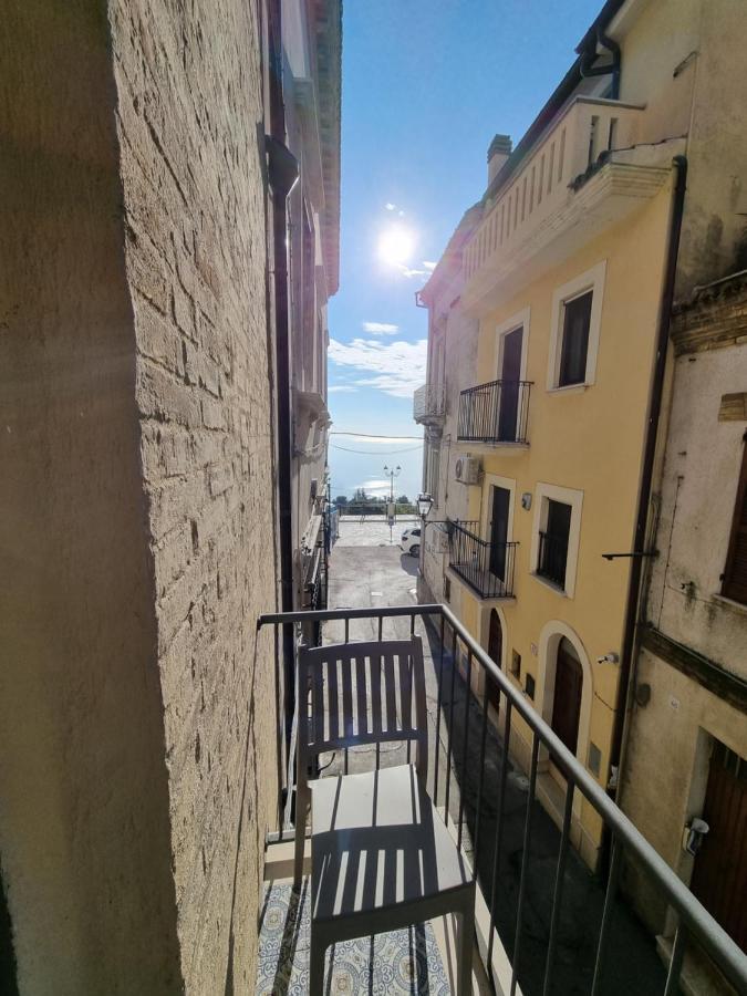 Dimore D'Avalos Boutique Bed & Breakfast Vasto Bagian luar foto